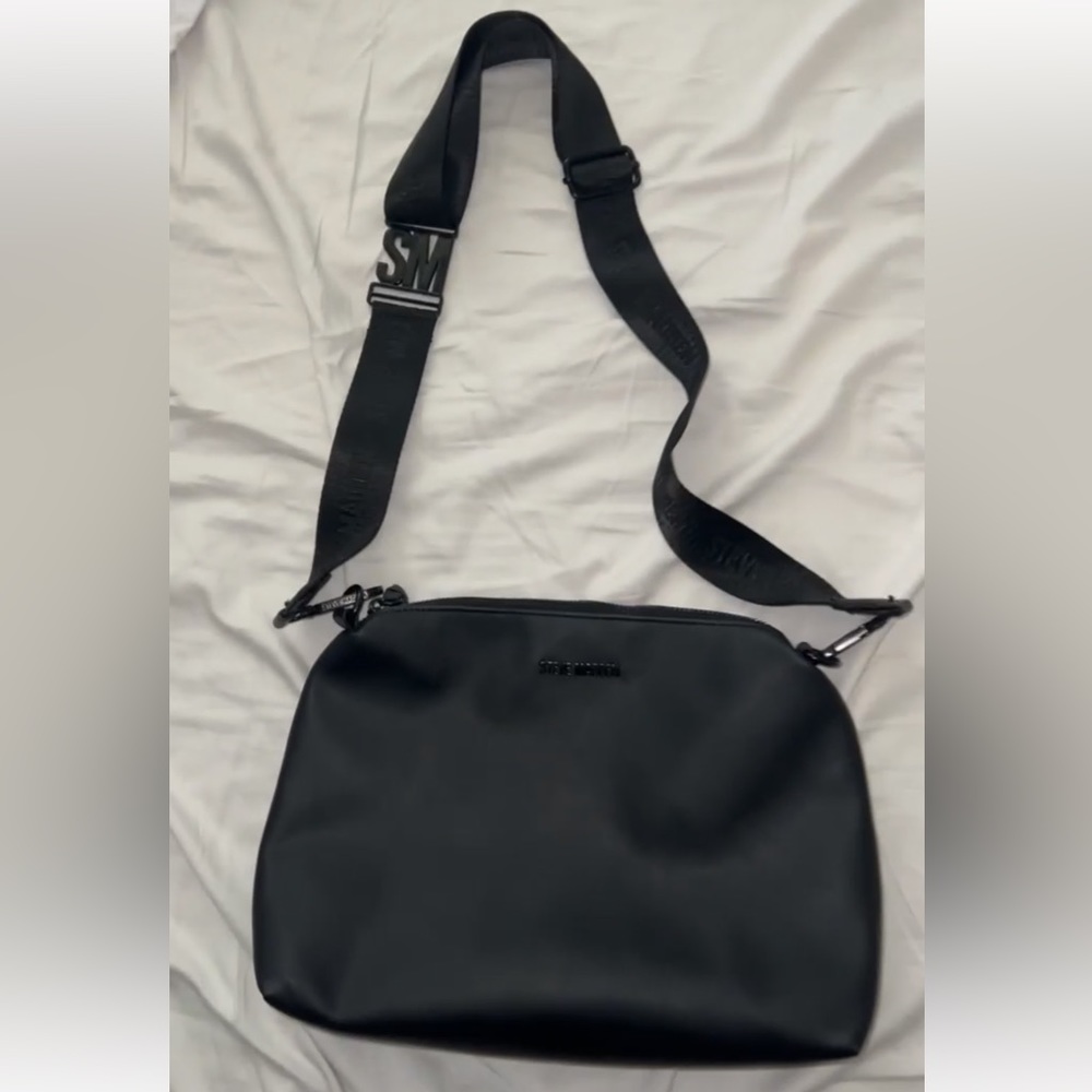 Steve Madden purse